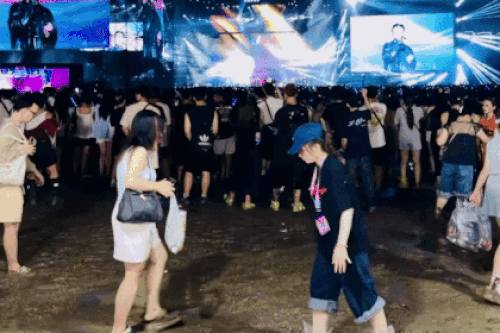 Hiện trạng công viên lớn nhất Hà Nội sau show khiến khán giả lội bùn