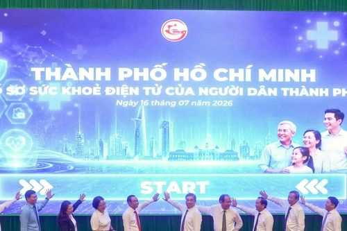 Phó Bí thư Thành ủy TPHCM Nguyễn Phước Lộc: Chăm sóc sức khỏe từ sớm, từ xa, ngay tại cộng đồng