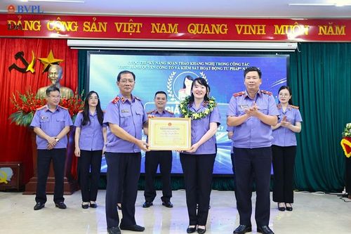 Trao giải Cuộc thi 'Kỹ năng soạn thảo kháng nghị trong công tác thực hành quyền công tố và kiểm sát hoạt động tư pháp'