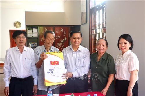 Bảo đảm người có công được thụ hưởng đầy đủ các chế độ theo quy định