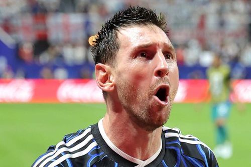 Tam sư mang trái tim chuột nhắt trước Messi và Argentina