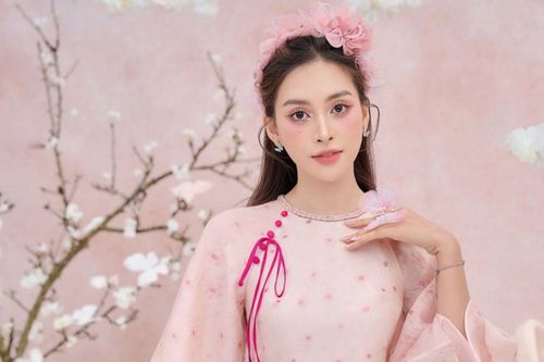 Từ biển lên rừng, hành trình khám phá Đà Nẵng quê Tiểu Vy với nhiều tầng hương vị