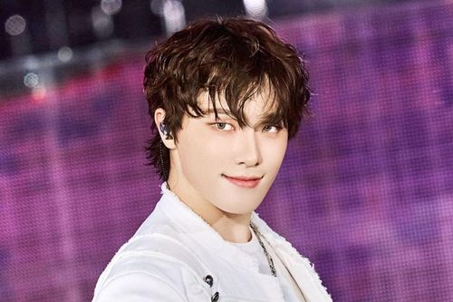 Dino (SEVENTEEN) chinh phục khán giả với tạo hình mới