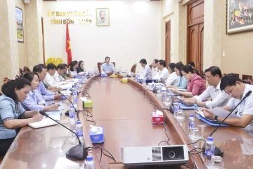 Đồng Tháp: Nâng cao hiệu quả chăm sóc sức khỏe Nhân dân theo Nghị quyết 72