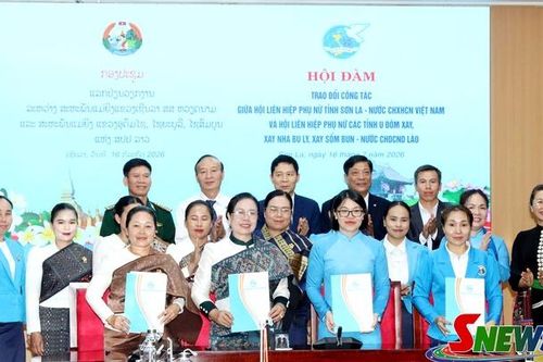 Hội đàm trao đổi công tác giữa Hội LHPN tỉnh Sơn La và Hội LHPN 3 tỉnh nước CHDCND Lào