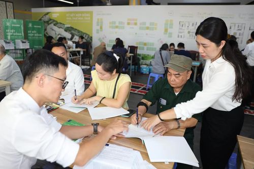 Bất động sản 16/7: Các đối tượng được ưu tiên thuê nhà ở do Nhà nước đầu tư xây dựng