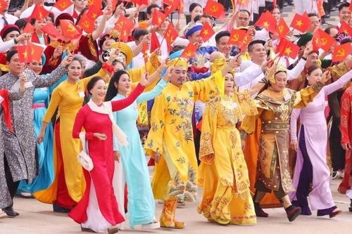 Xây dựng 'lá chắn văn hóa' - Bảo vệ an ninh quốc gia từ gốc