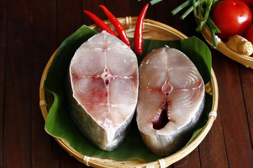 Sơ chế cá kiểu này, thịt dễ bở, tanh, món ăn kém hấp dẫn hơn nhiều