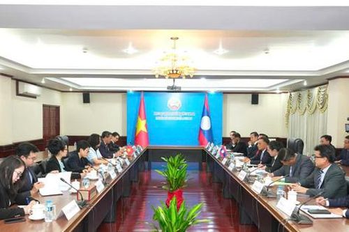 Việt Nam, Lào ký Biên bản ghi nhớ hợp tác về công tác kiều bào