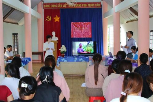 Tạo cơ hội lập nghiệp từ lớp đào tạo nghề ở Ea Kly
