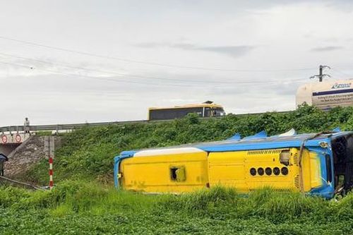 Bộ Y tế đề nghị tập trung cứu chữa nạn nhân vụ tai nạn trên tuyến cao tốc Pháp Vân-Cầu Giẽ