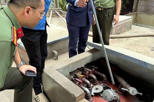 Hà Nội tước quyền phân phối xăng dầu của 2 doanh nghiệp, phạt 270 triệu đồng