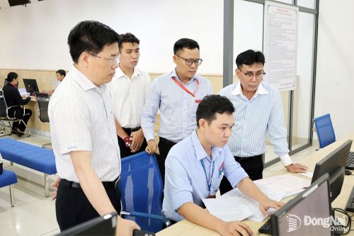 Để dịch vụ công trực tuyến vận hành thông suốt