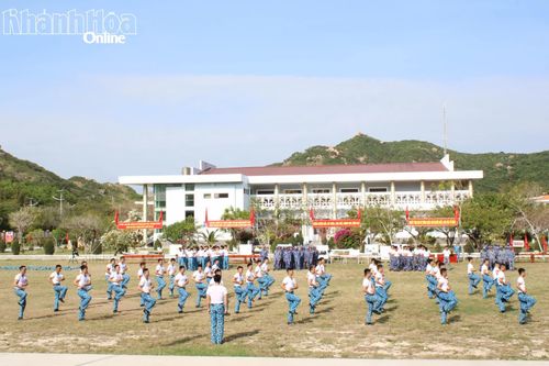 Trung đoàn 196 Hải quân: Bảo vệ Tổ quốc từ lòng biển