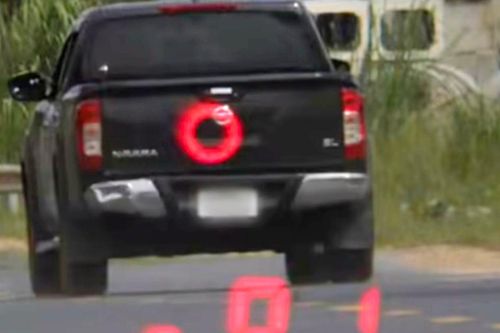 Chạy 91 km/h ở đoạn đường giới hạn 50 km/h, nam tài xế không có bằng lái tăng ga bỏ chạy