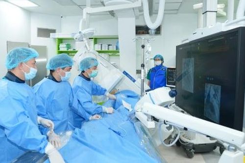 'Hồi sinh' trái tim cho cháu bé 7 tuổi nhờ kỹ thuật tim mạch chuyên sâu