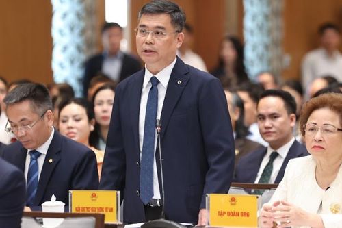 Ngân hàng không còn 'dư dả', dự án lớn lấy vốn từ đâu?