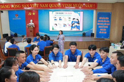 Đà Nẵng tăng cường kỹ năng chăm sóc sức khỏe tâm thần học đường cho cán bộ Đoàn