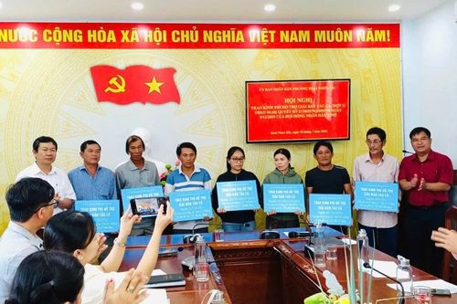 Phường Hoài Nhơn Bắc trao hơn 1 tỷ đồng hỗ trợ giải bản tàu cá đợt 1 năm 2026