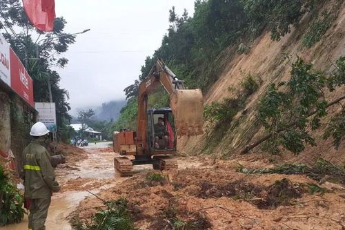 Công bố tình huống khẩn cấp về thiên tai trên tuyến đường Hồ Chí Minh qua tỉnh Tuyên Quang