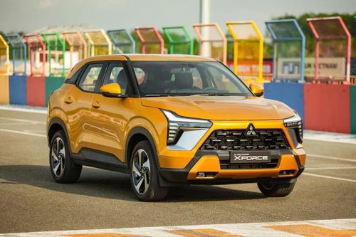 Khoảng 600 triệu đồng, nên mua Mitsubishi Xforce hay Suzuki XL7 cho gia đình?
