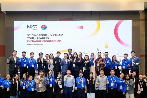 Đoàn đại biểu Việt Nam tham dự Chương trình Trao đổi Lãnh đạo Thanh niên Việt Nam – Singapore