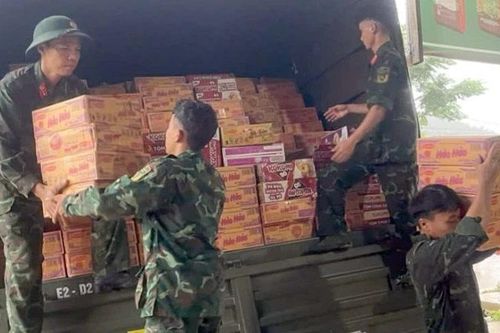Hướng về tâm lũ Mường Than