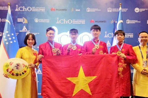 Việt Nam lập cú đúp thành tích tại Olympic khoa học quốc tế