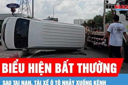 Làm rõ nguyên nhân ô tô lật trên cầu An Lạc, tài xế nhảy xuống kênh