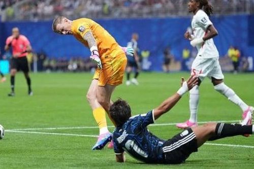 Vợ chồng cãi nhau vì World Cup: Đừng để đam mê bóng đá làm rạn nứt hạnh phúc gia đình