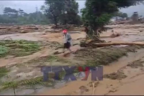 Lai Châu di dời khẩn cấp hơn 200 hộ dân khỏi vùng nguy cơ sạt lở