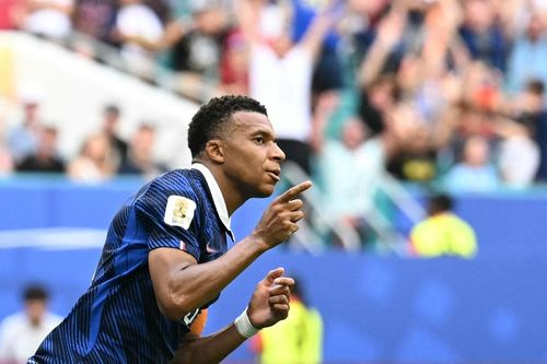 Mbappe vượt Messi để trở thành cây săn bàn vĩ đại nhất lịch sử World Cup