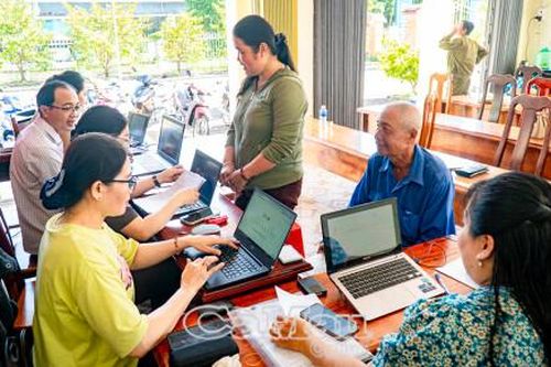 Đưa dịch vụ công đến tận khu dân cư