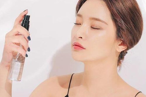 Xịt khoáng mỗi ngày nhưng da vẫn khô? Nguyên nhân có thể nằm ở điều này