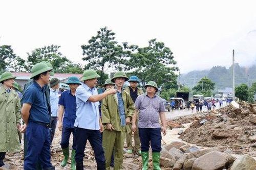 Đoàn công tác Bộ Nông nghiệp và Môi trường chỉ đạo khắc phục hậu quả mưa lũ tại Lai Châu