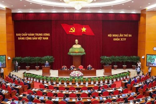 Thông cáo báo chí về ngày làm việc thứ nhất Hội nghị lần thứ 3 Ban Chấp hành Trung ương Đảng khóa XIV