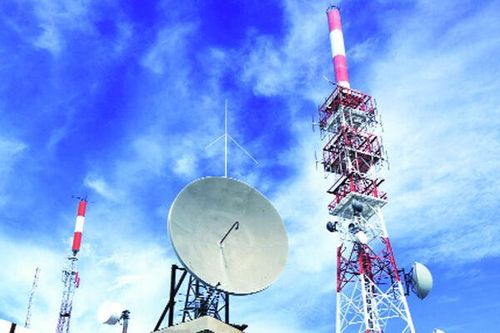 Tổ chức đấu giá quyền sử dụng ba cặp khối băng tần 900 MHz