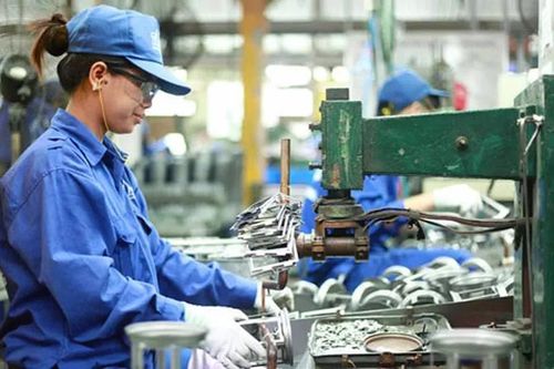Cột mốc mới, chặng đường mới
