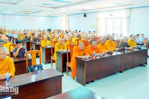 An Giang phổ biến pháp luật về tín ngưỡng, tôn giáo cho gần 150 chức sắc