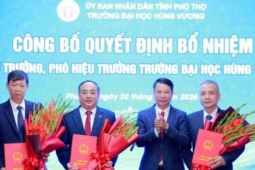 Công bố quyết định bổ nhiệm Hiệu trưởng, Phó Hiệu trưởng Trường Đại học Hùng Vương