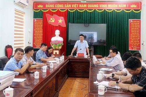 Sở Xây dựng kiểm tra, chỉ đạo khắc phục tình hình ngập úng tại xã Tân Trịnh