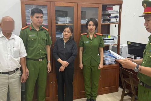Khởi tố người phụ nữ lừa đảo chiếm đoạt 835 triệu đồng bằng thủ đoạn vay tiền