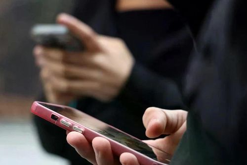 Cộng hòa Czech thông qua dự luật cấm sử dụng điện thoại ở trường học