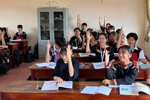 Nâng tầm nguồn nhân lực dân tộc thiểu số bước chuyển từ chính sách đến thực tiễn