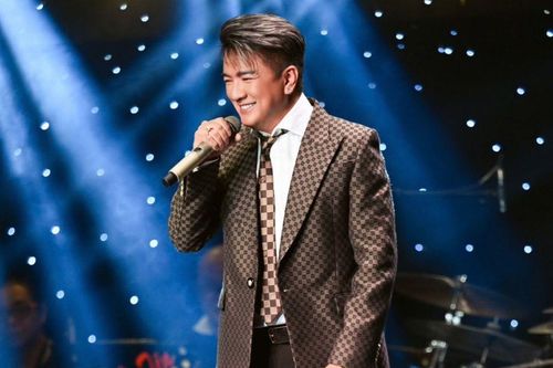 Đàm Vĩnh Hưng: 'Ferrari cũ thì vẫn là Ferrari'