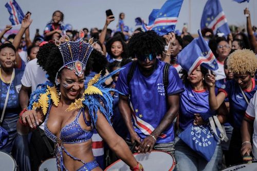 Những người hùng World Cup 2026 trở về trong vòng tay quê hương
