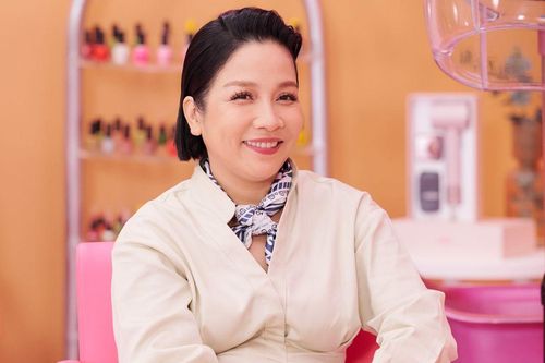 Hạnh phúc của diva Mỹ Linh ở tuổi 51