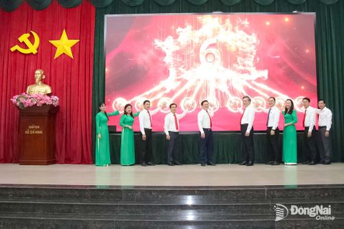 Ra mắt mô hình chuyển đổi số HĐND phường Long Thành - Kết nối cử tri số