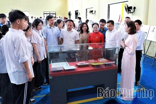 Du lịch học đường - khơi nguồn tri thức, nuôi dưỡng niềm tự hào dân tộc