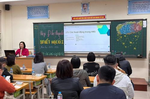 Bộ GD&ĐT đề xuất cấm Ban đại diện cha mẹ học sinh thu hộ tiền trường